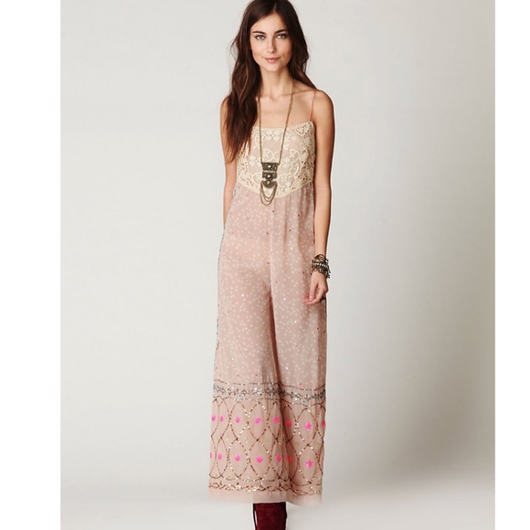 Free People Pants - 🌙Free People Pastel Pink Embroidered Jumpsuit